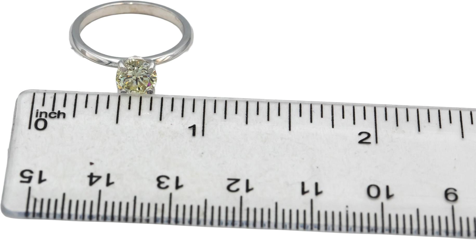 14k White Gold VS Round Diamond Solitaire Engagement Ring 1.01CT