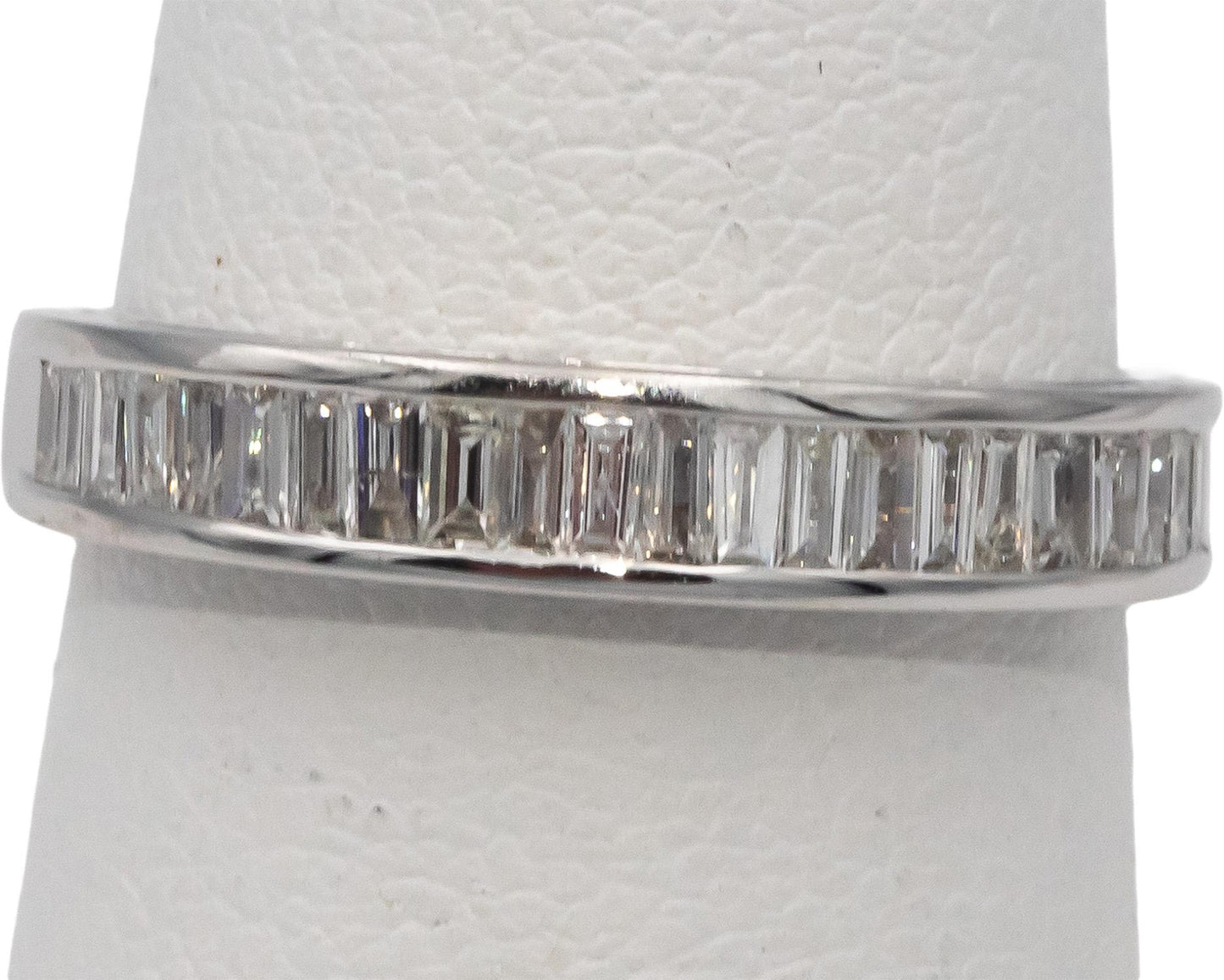 18k White Gold Baguette Cut Channel Set Diamond Band Ring 0.50CT Size 7