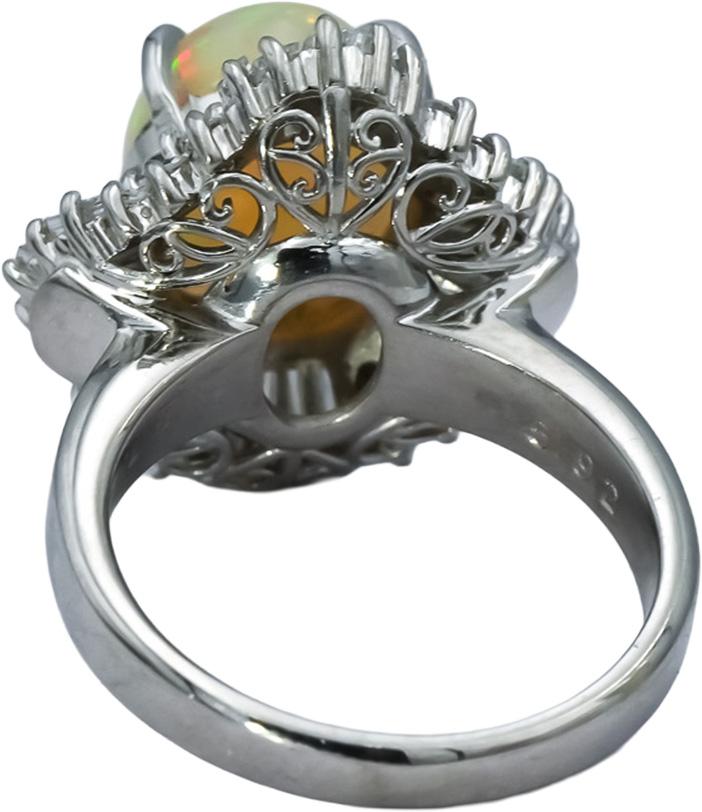Platinum VS Diamond and Cabochon Opal Cocktail Ring 3.94CTW Size 4.5