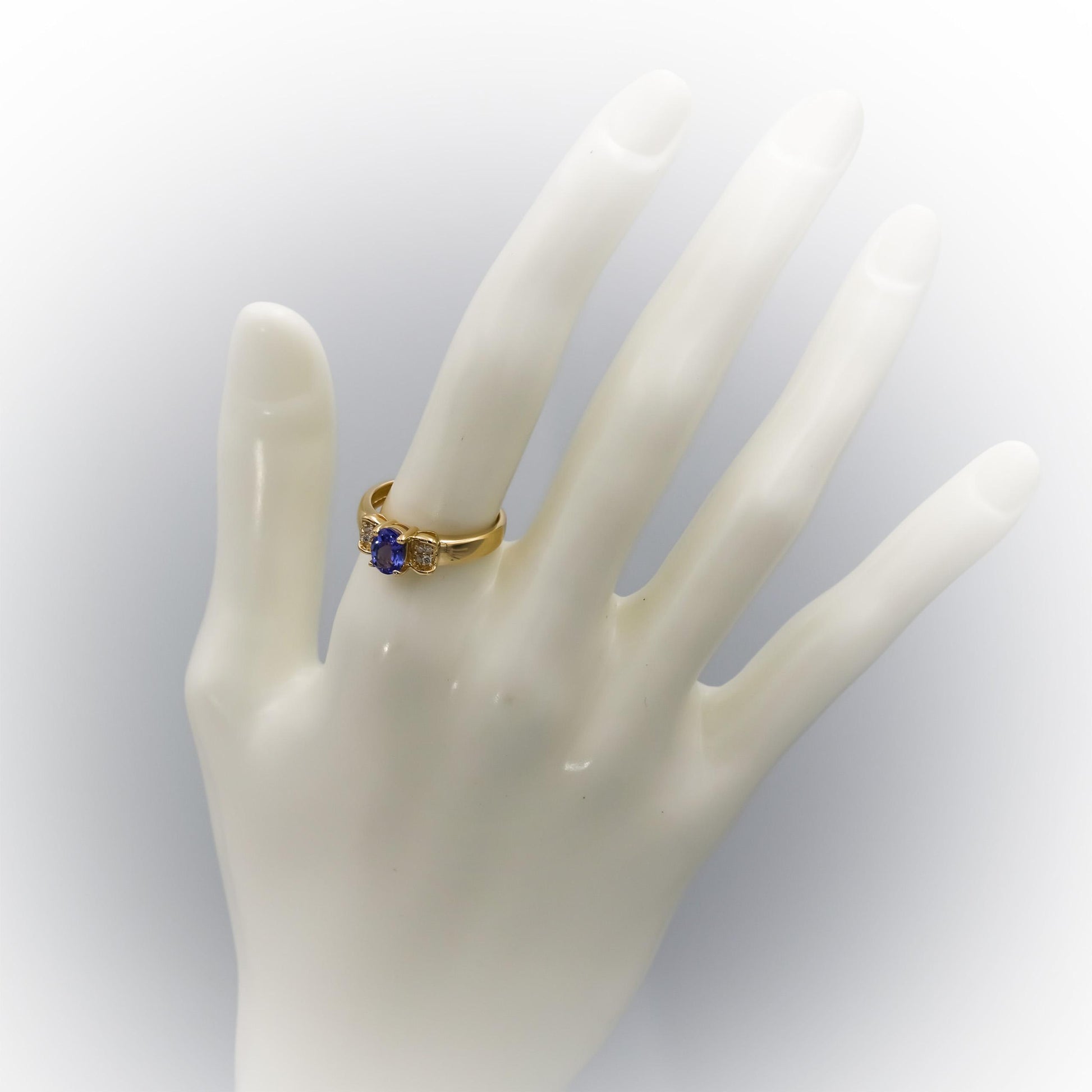 14k Yellow Gold Diamond and Tanzanite Cocktail Ring 0.57CT Size 7
