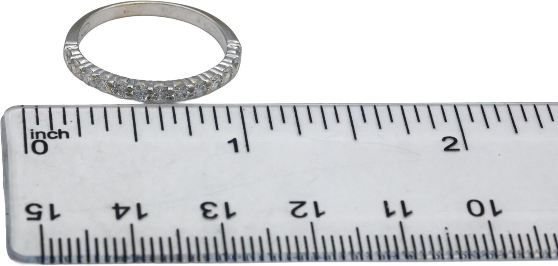 14k White Gold VS Round Diamond Band Ring 0.50CT Size 7.5