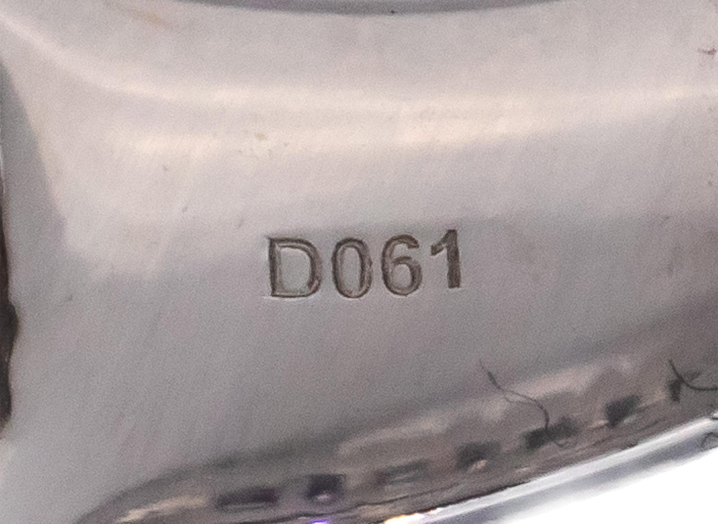 18k White Gold VS Round & Emerald Cut Diamond Wide Band Ring 0.61CT Size 6.75