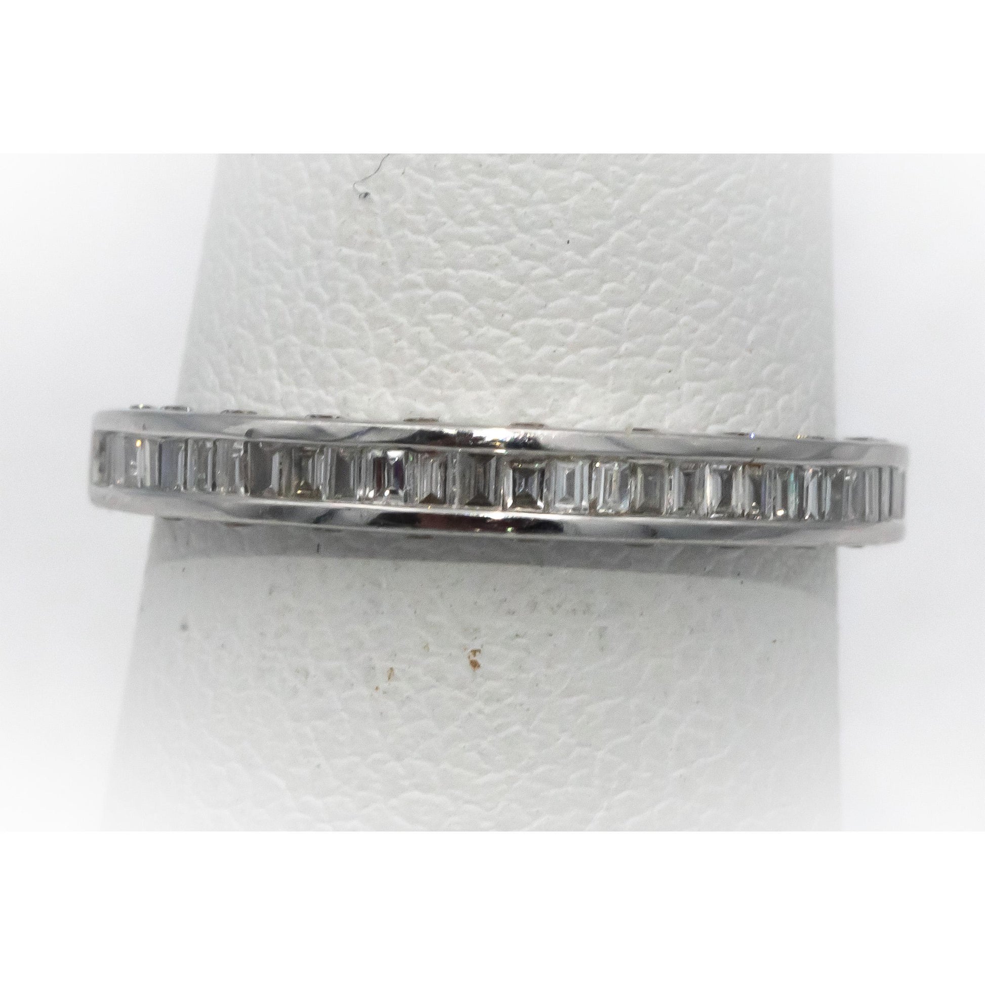 18k White Gold VS Round & Baguette Diamond Band Ring 0.50CT Size 6