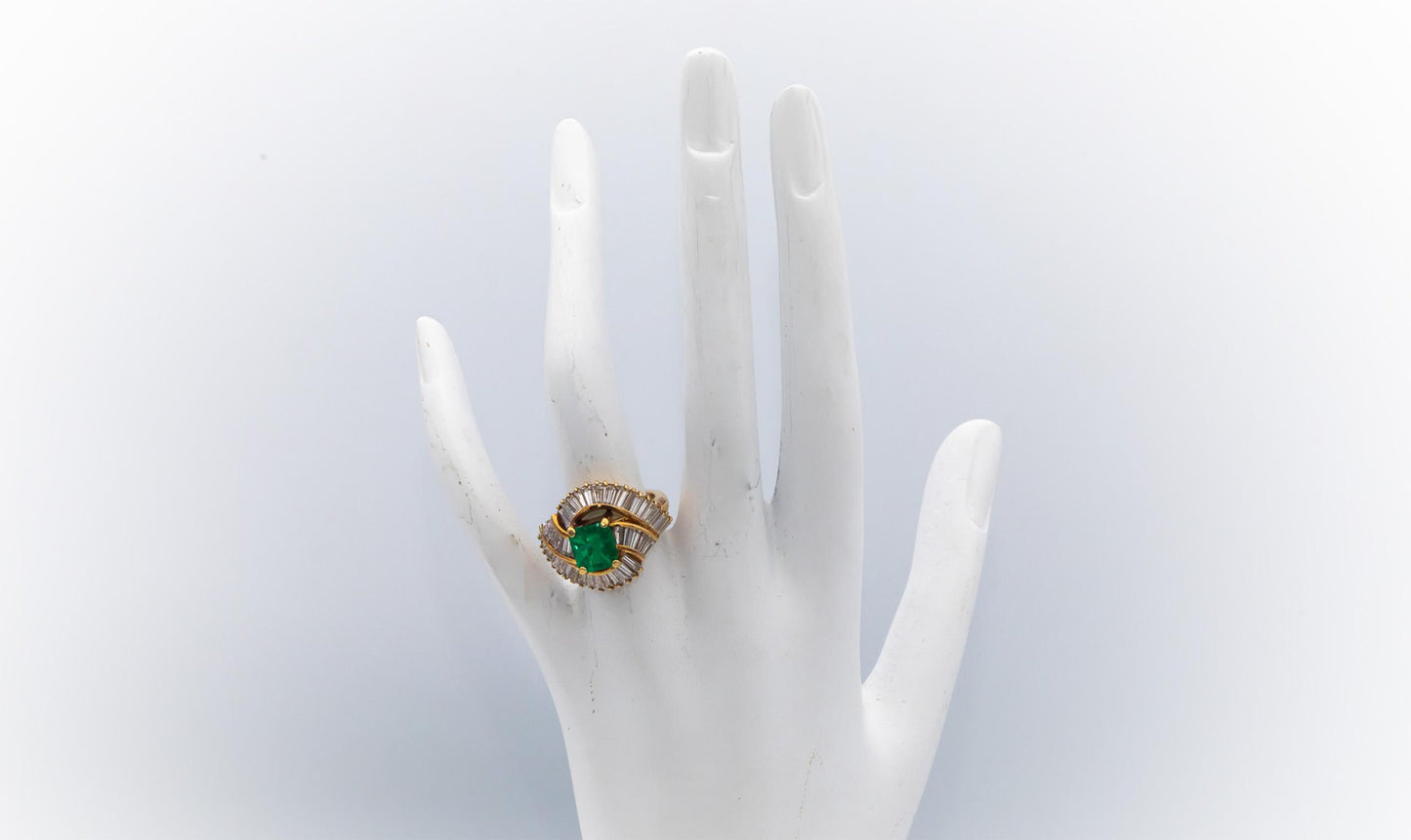 GIA Certified 14k Yellow Gold Colombian Emerald & Diamond Ring 4.0CTW Size 4.75