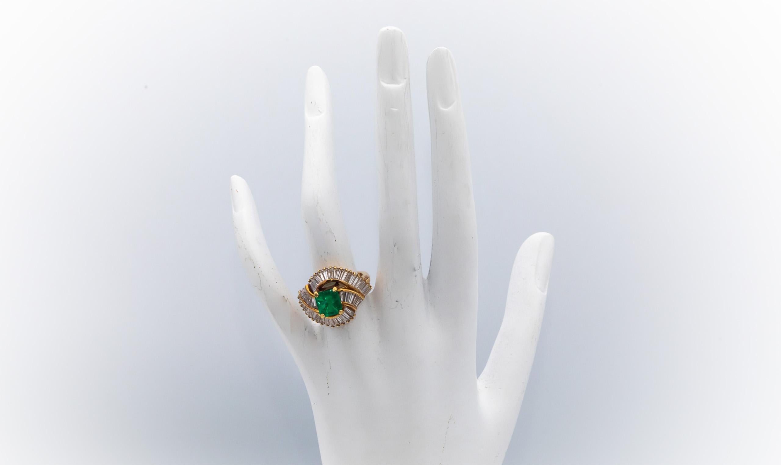 GIA Certified 14k Yellow Gold Colombian Emerald & Diamond Ring 4.0CTW Size 4.75