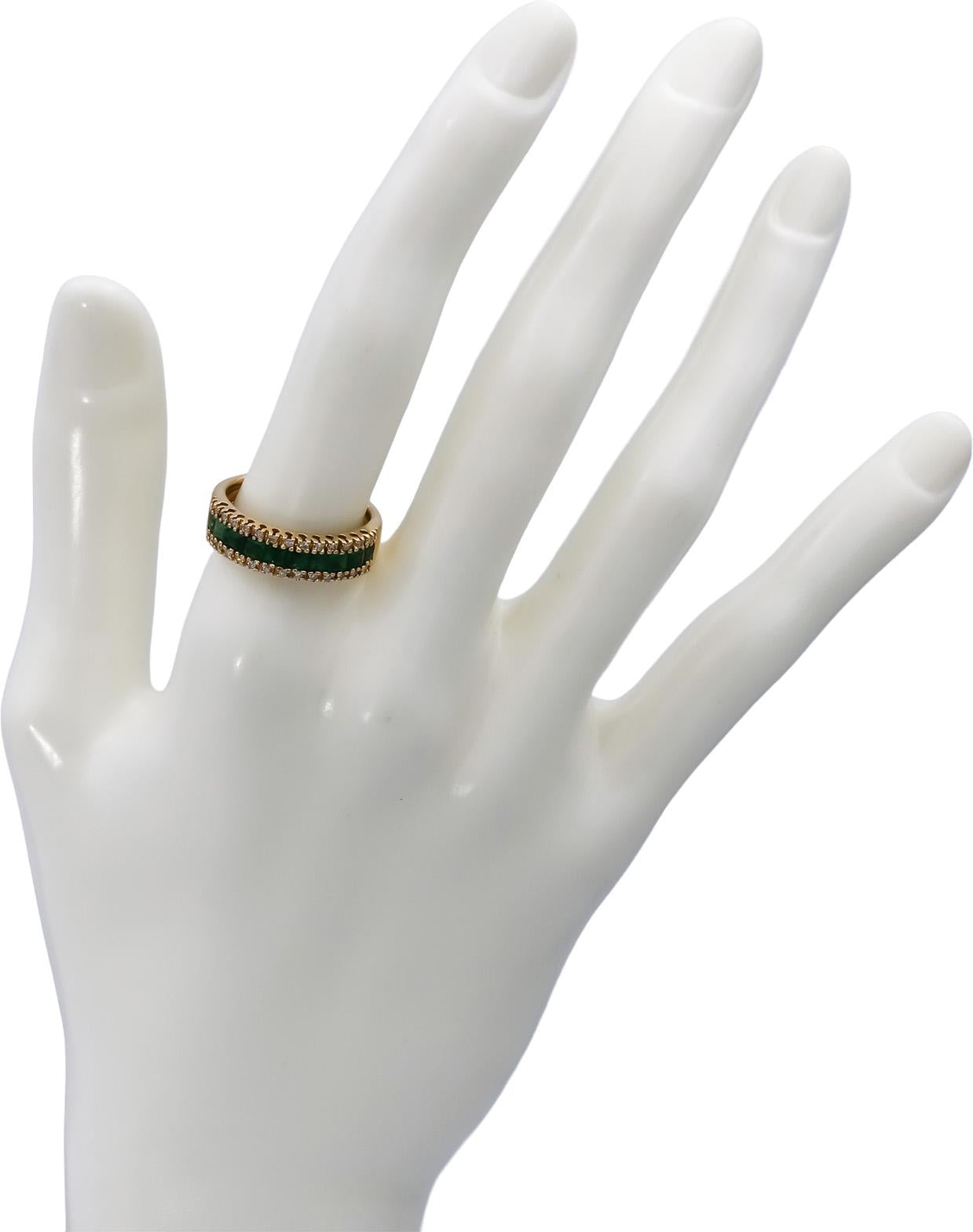 EFFY 14k Yellow Gold Emerald and Diamond Band Ring 0.85CTW Size 7.25