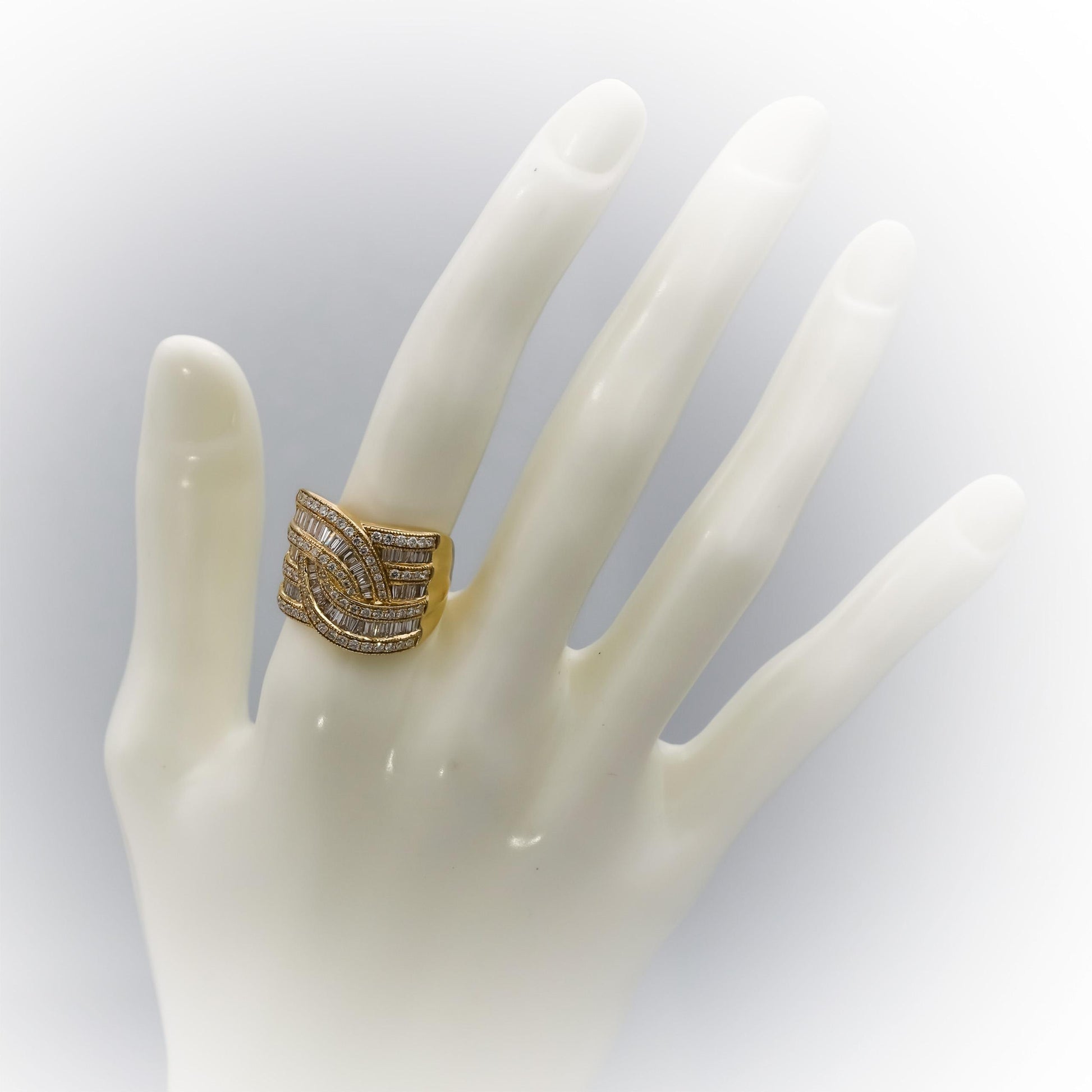 EFFY 14k Yellow Gold Round and Baguette Diamond Crossover Ring 1.85CT Size 7.25
