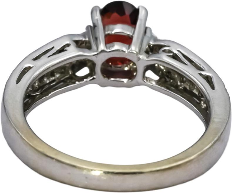 14k White Gold Round Diamond and Oval Garnet Ring 1.08CT Size 6