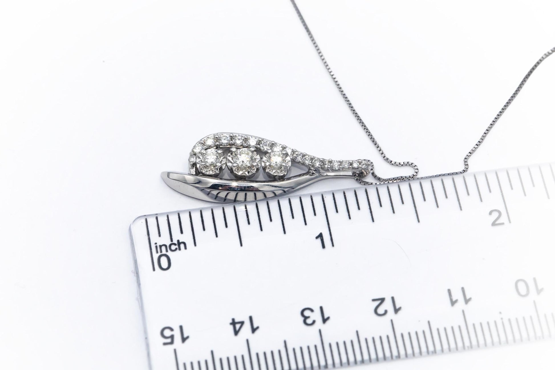 14k White Gold Jewelry 0.50CT VS Round Cut Diamond Pendant Necklace