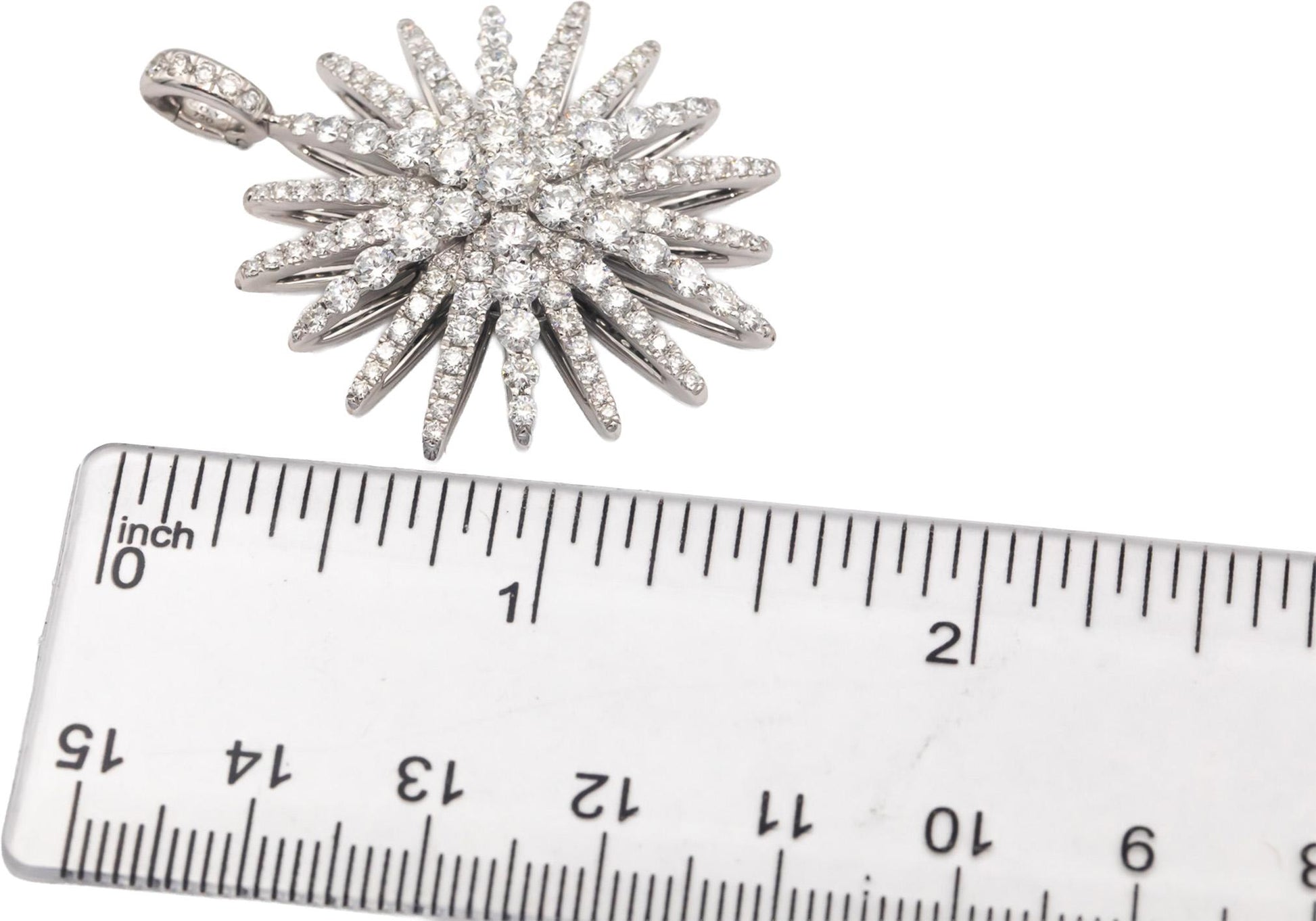 DAVID YURMAN 18k White Gold VS Diamond Starburst Pendant $12,800 Retail 3.43CT