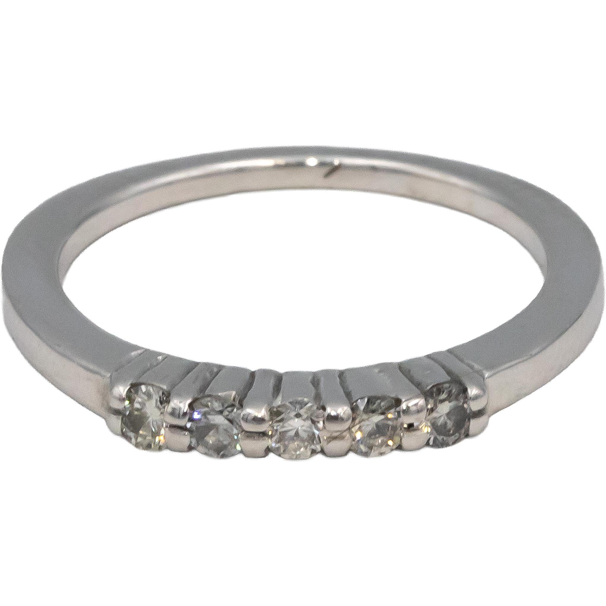 10k White Gold Round Diamond Five Stone Band Ring 0.27CT Size 6.5