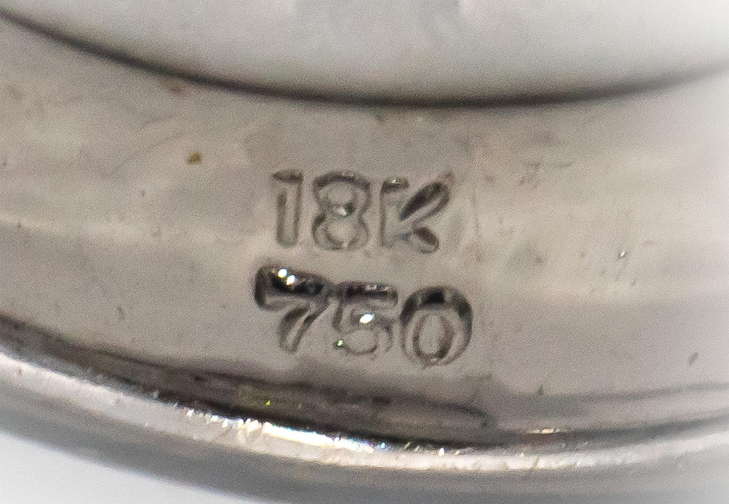 18k White Gold Round & Baguette Cut Diamond Hoop Huggie Earrings 1.10CT