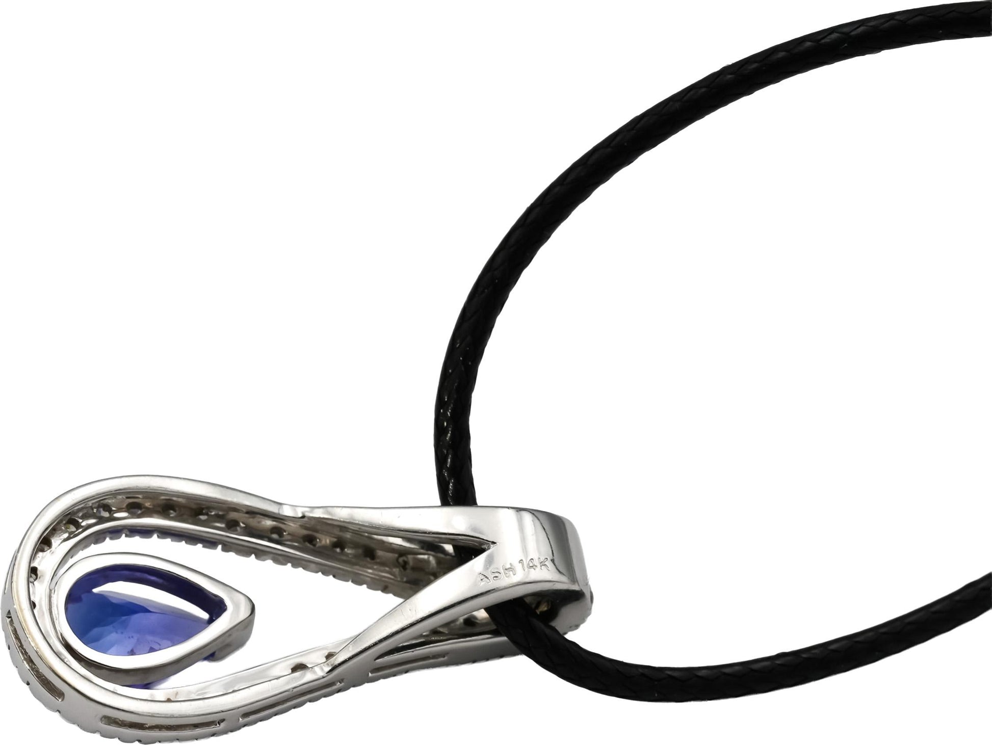 14k White Gold Round Diamond and Pear Cut Tanzanite Pendant Necklace 1.75CTW