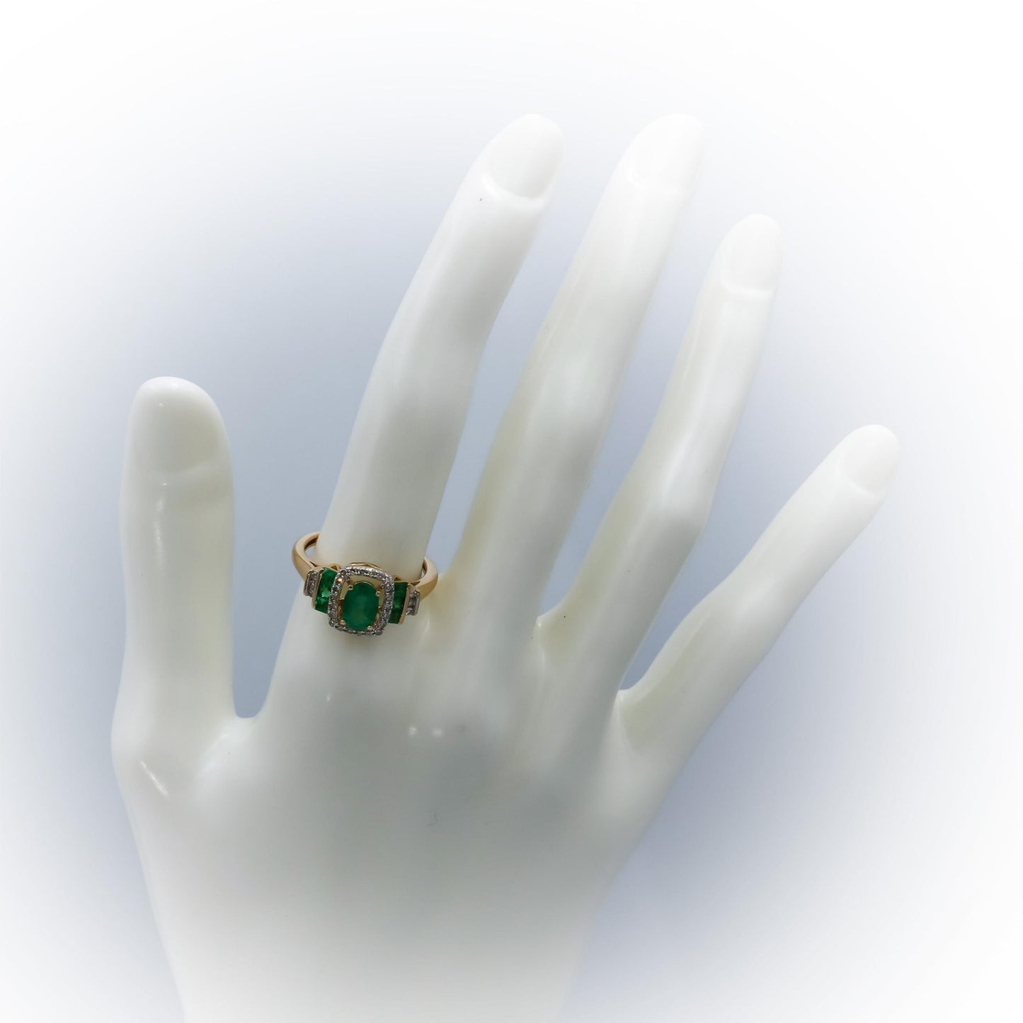 14k Yellow Gold Diamond and Emerald Cocktail Ring 1.10CT Size 7.25