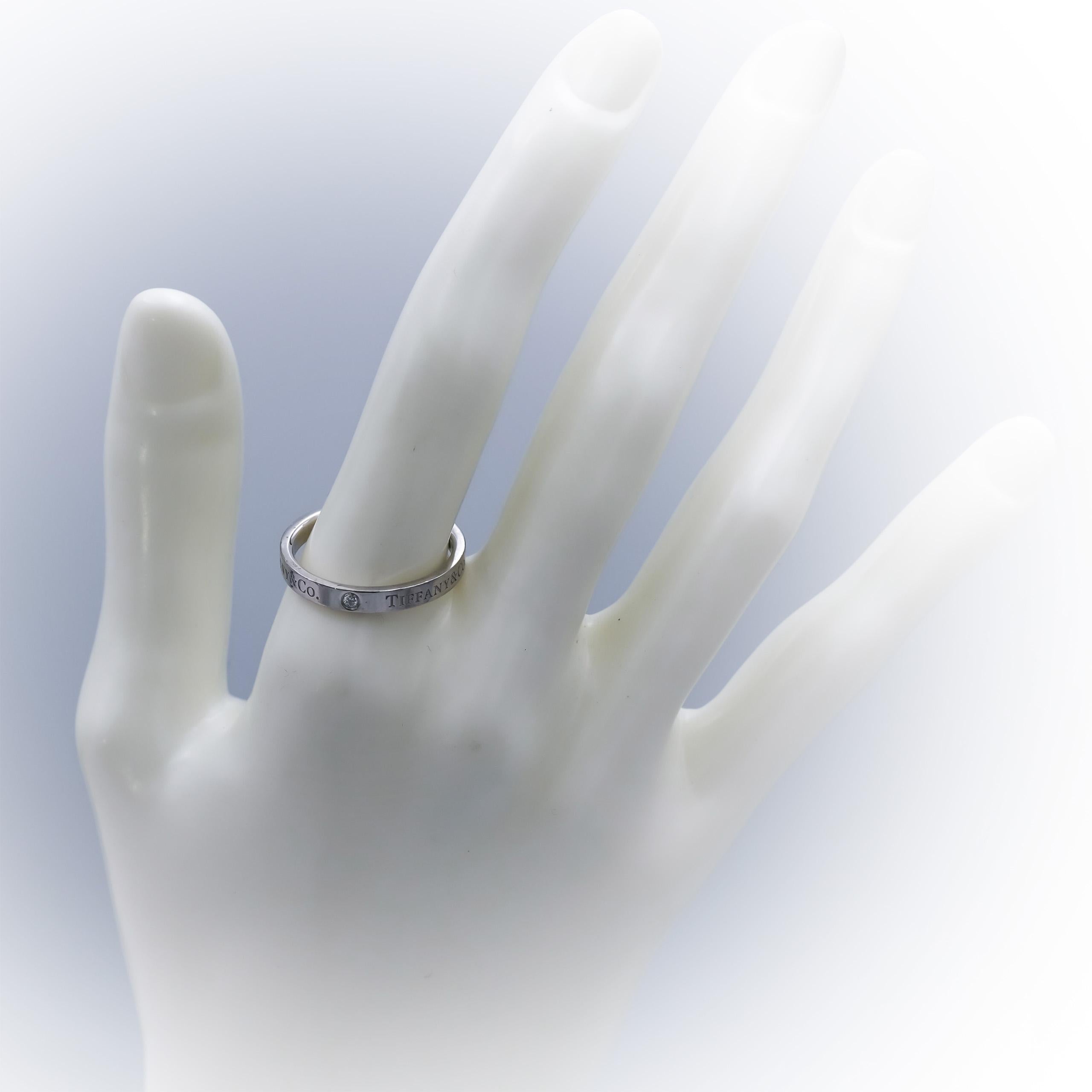 TIFFANY & CO. Platinum VS Round Diamond Band Ring 0.06CT Size 8.25