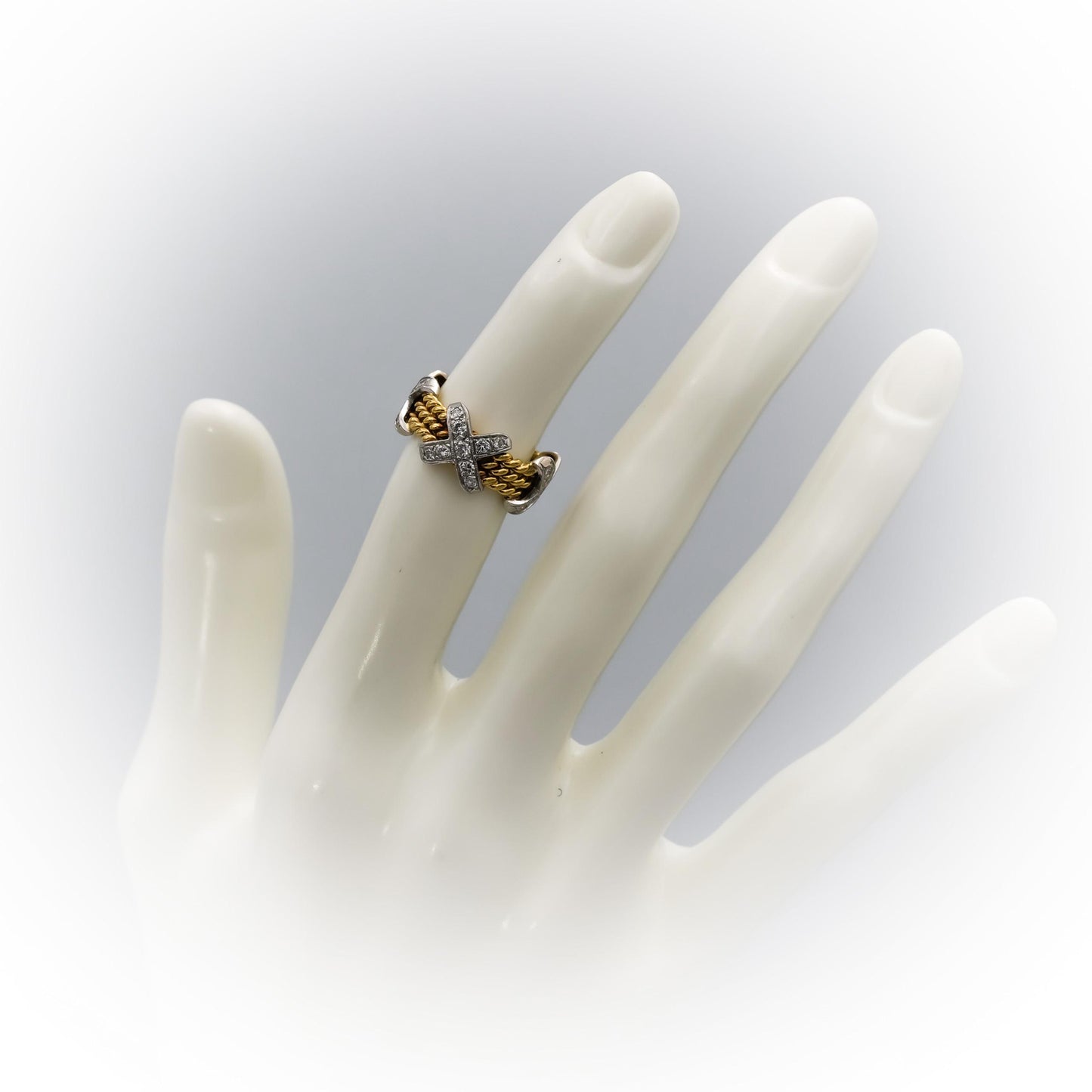 18k Gold & Platinum VS Round Diamond "X" Rope Design Ring 0.60CT Size 4