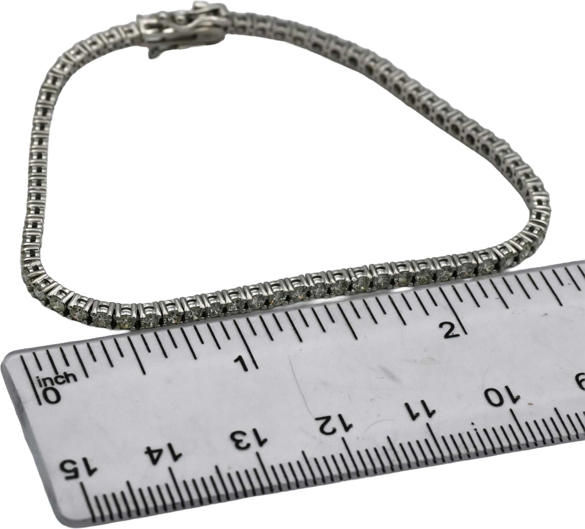 14k White Gold VS Round Diamond Tennis Bracelet 3.0CT 70 Pieces