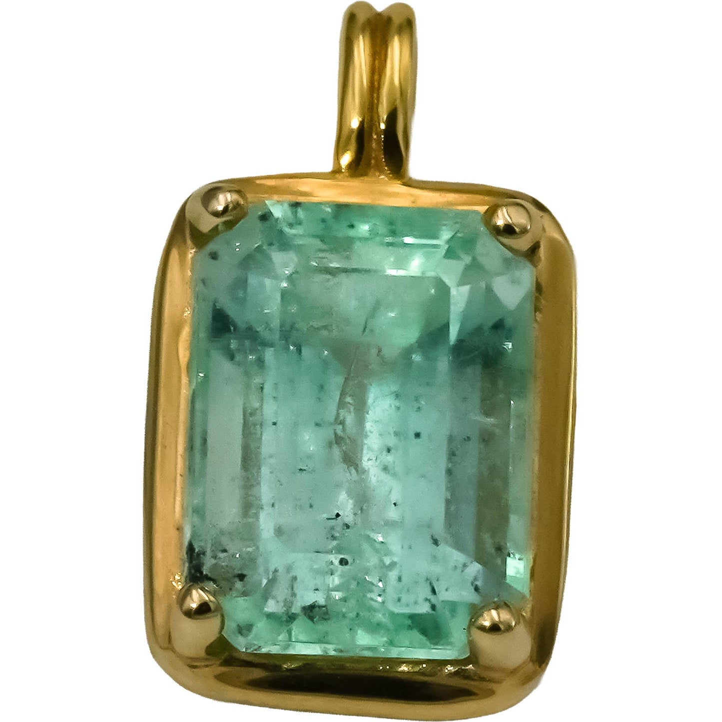 14k Yellow Gold Emerald Solitaire Pendant 1.50CT
