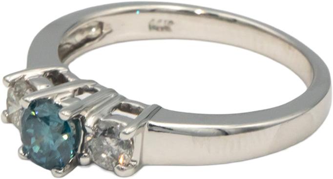 14k White Gold 0.78CT White and Irradiated Blue Diamond Ring Size 7.5