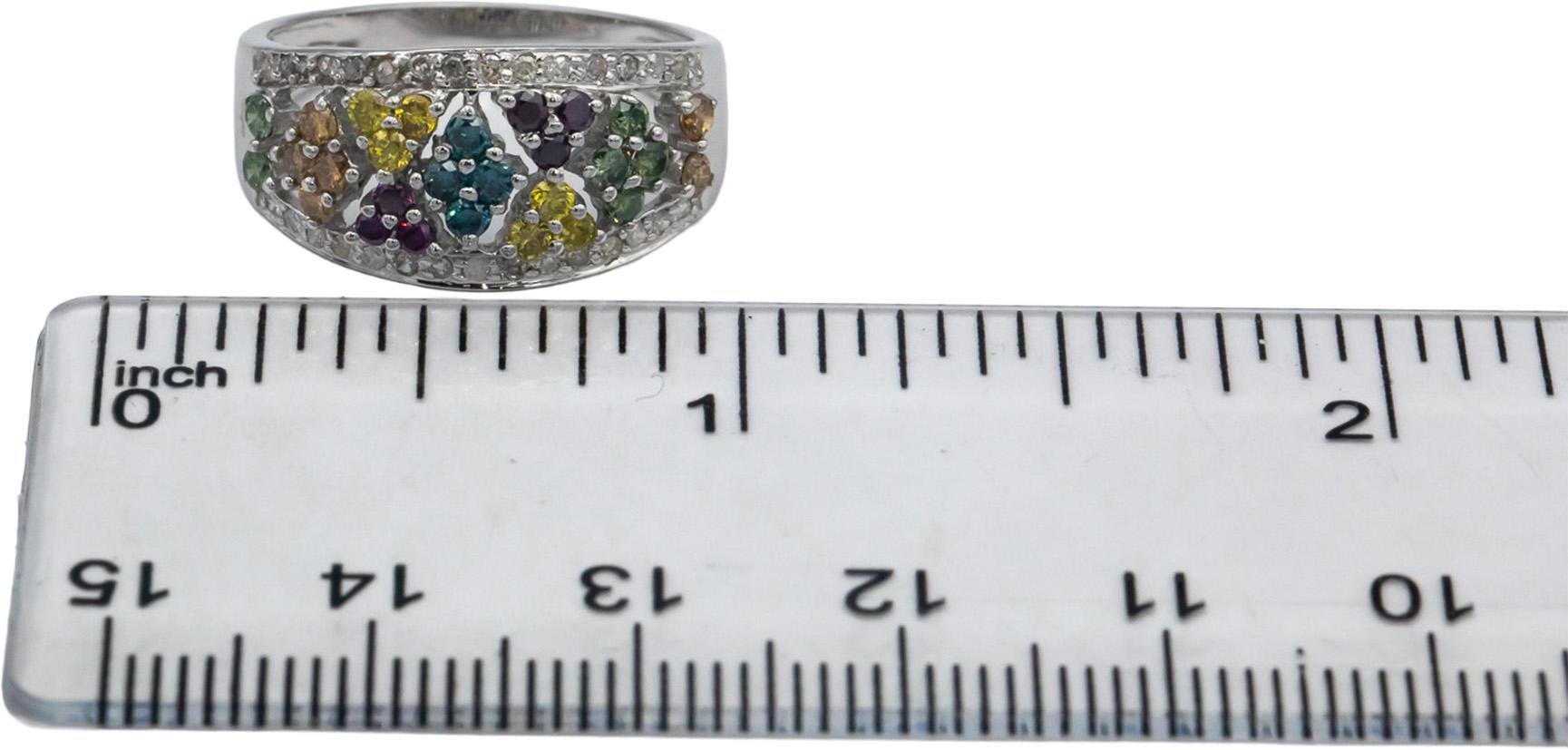 10k White Gold 0.70CT White and Multi-Color Diamond Cluster Ring Size 7.25