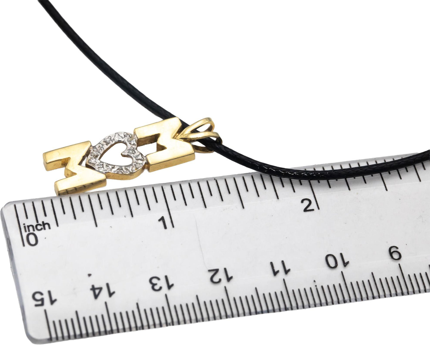 10k Yellow Gold Round Diamond Heart "MOM" Pendant Necklace 0.05CTW