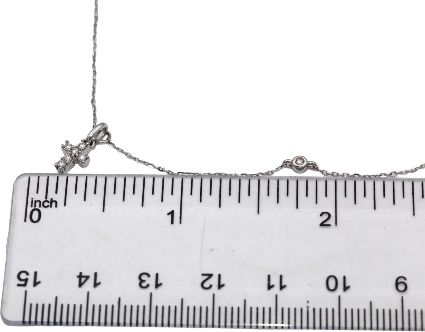 10k White Gold Round Diamond Cross Crucifix Dangle Chain Necklace 0.34CT
