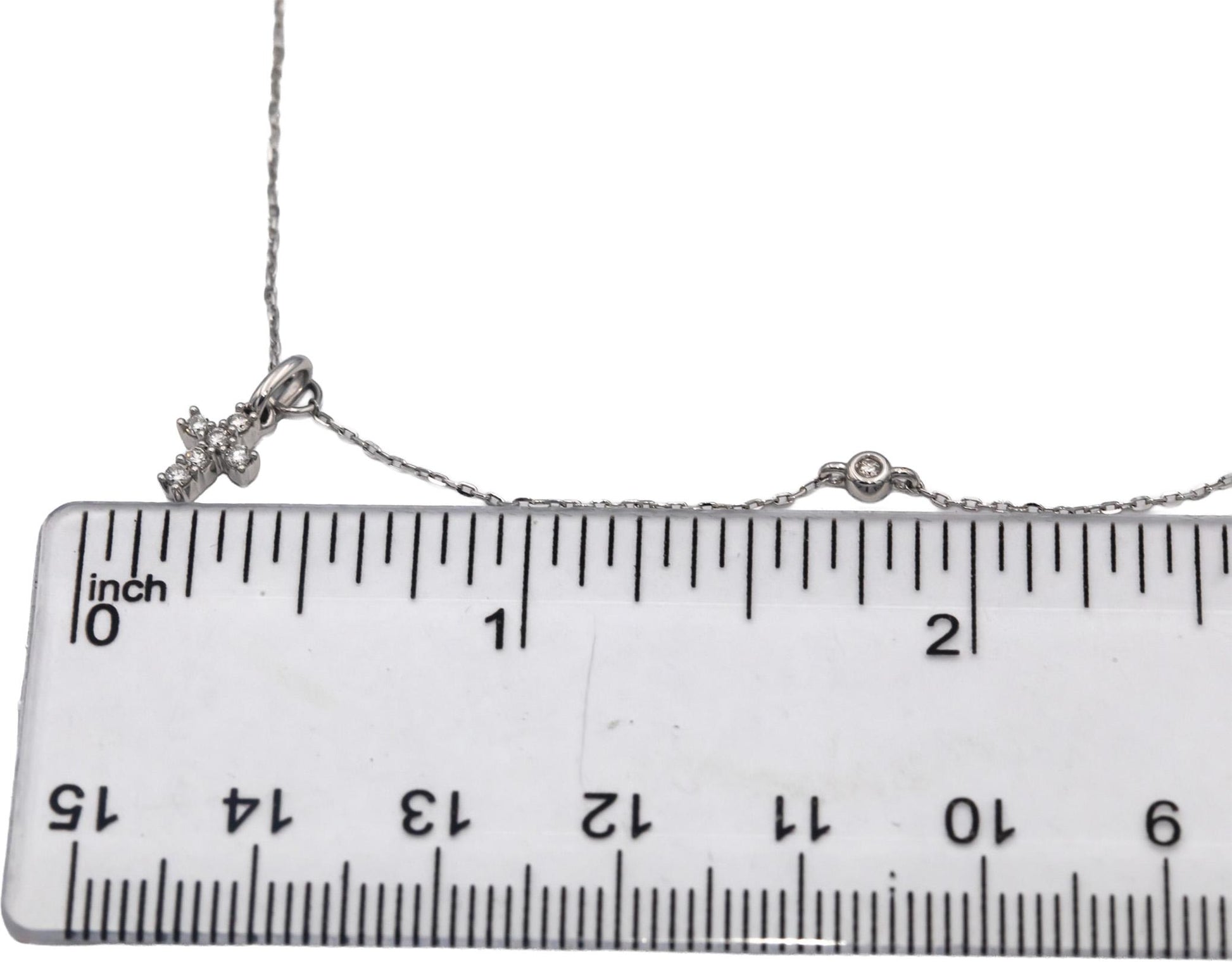 10k White Gold Round Diamond Cross Crucifix Dangle Chain Necklace 0.34CT