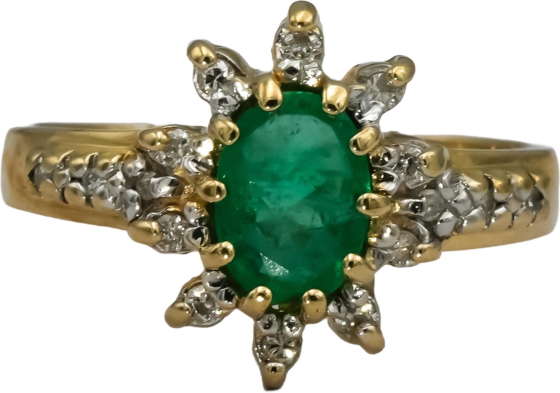 14k Yellow Gold Diamond and Emerald Cocktail Ring 0.65CT Size 6.25
