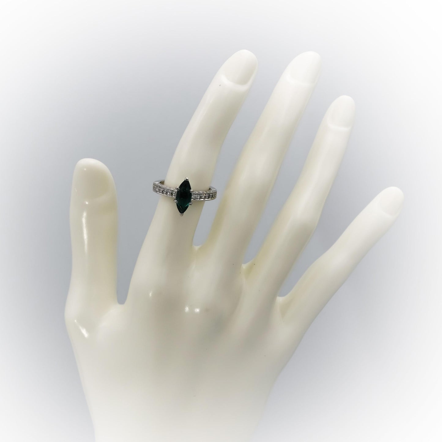 Platinum Diamond and Tourmaline Cocktail Ring 1.55CT Size 5.75