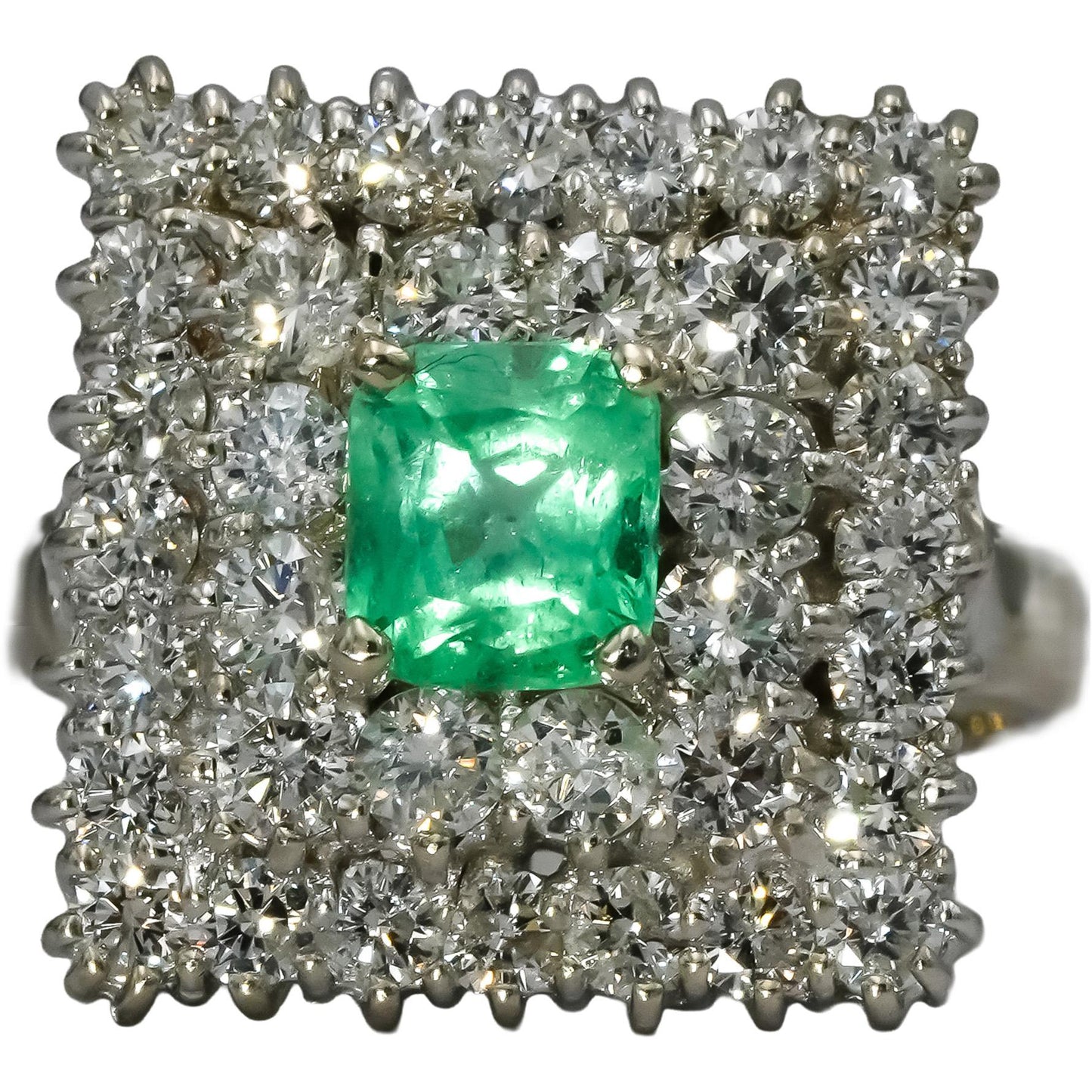 14k White Gold Round Diamond and Cushion Emerald Cocktail Ring 1.90CT Size 6.75