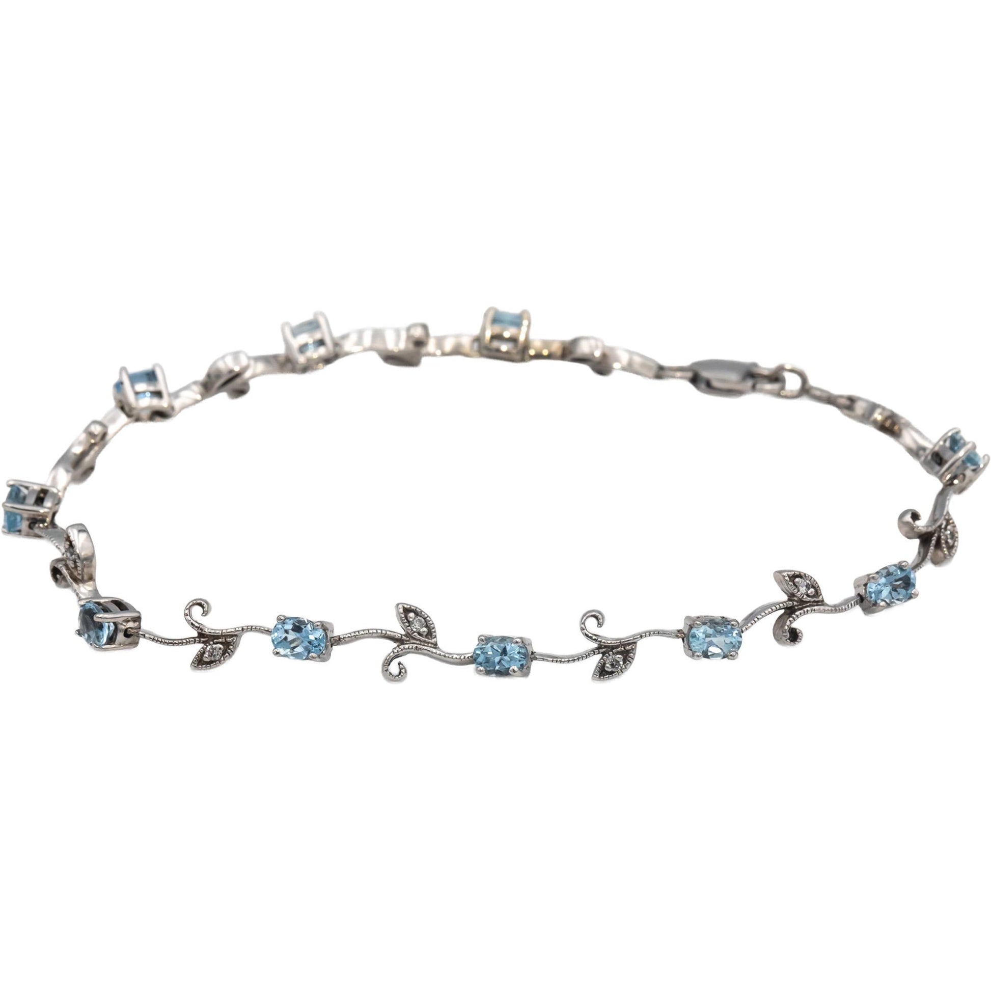 14k White Gold Diamond and Aquamarine Floral Link Bracelet 1.56CT