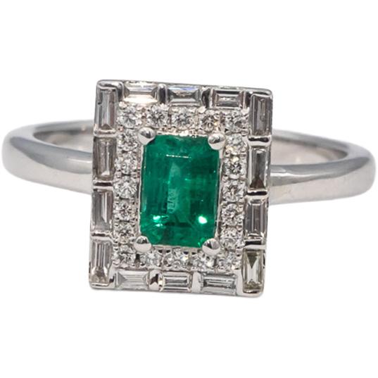 18k White Gold Emerald and Diamond Rectangle Halo Ring 0.70CTW Size 6