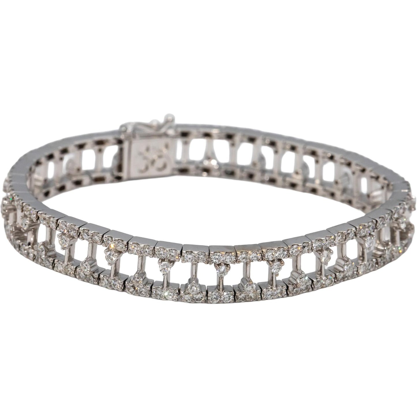 18k White Gold VS Round Diamond Fancy Link Bracelet 5.60CT