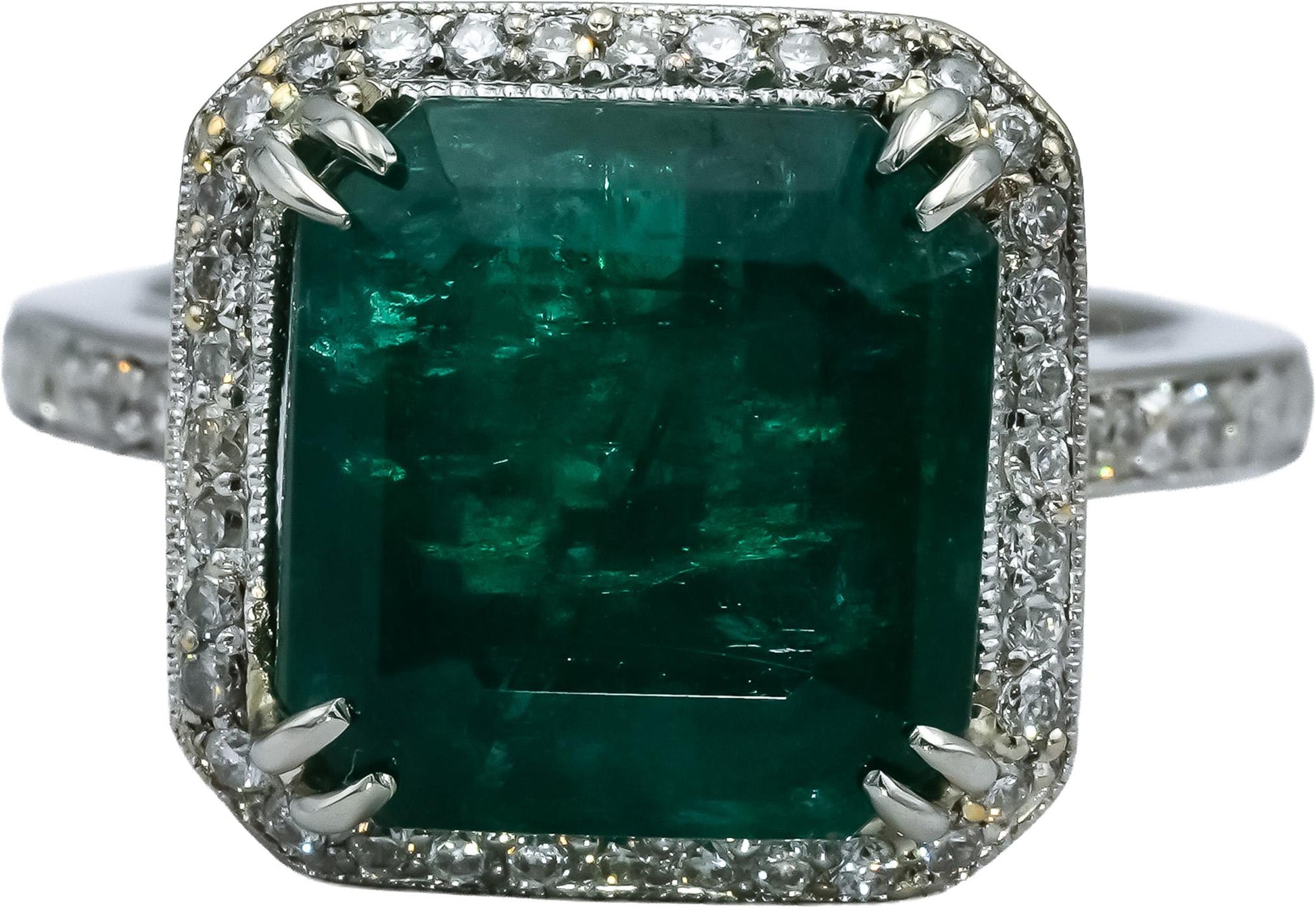 18k White Gold Emerald and Diamond Cocktail Ring 7.88CTW Size 6.25