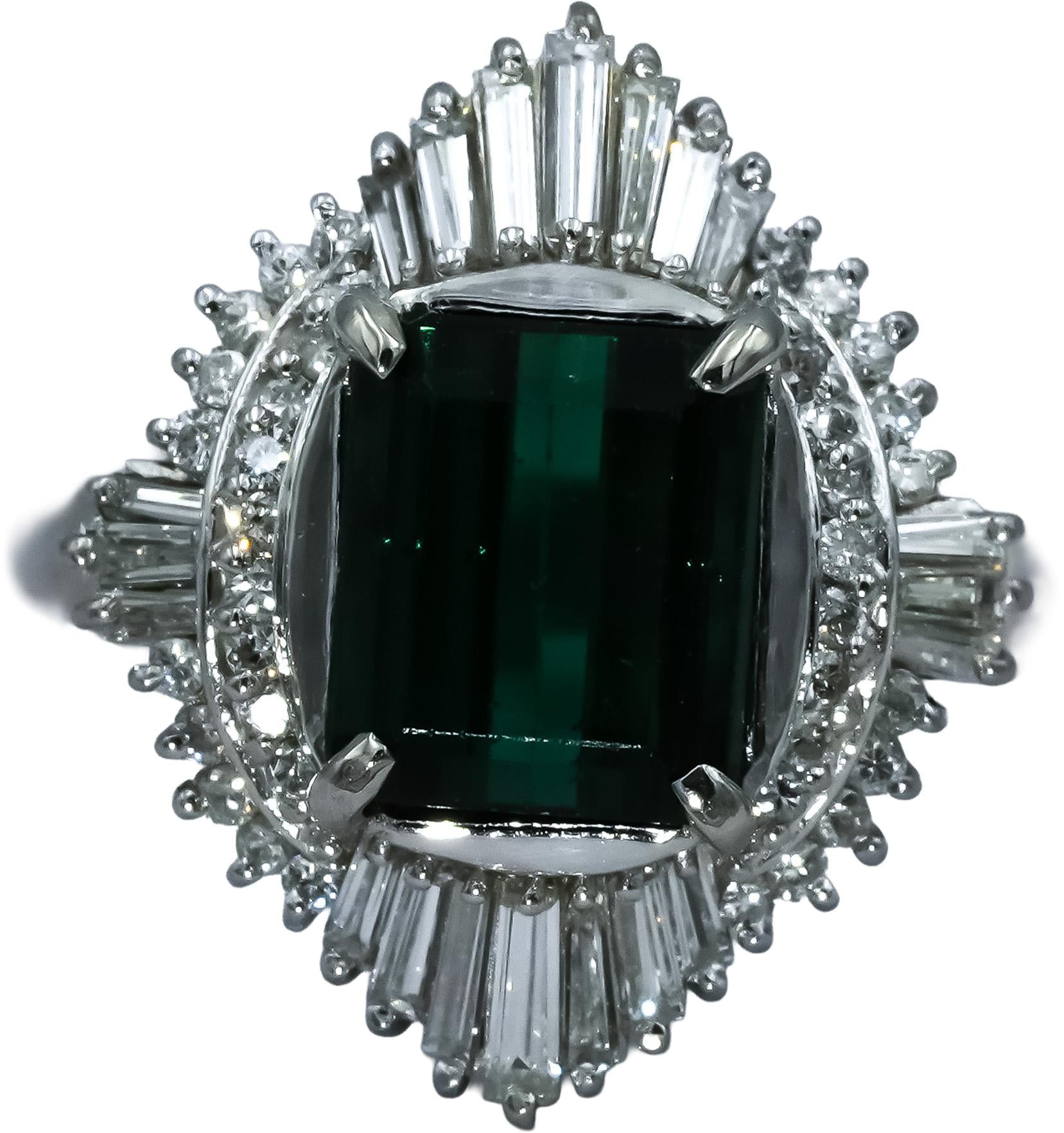 Platinum VS Diamond and Green Tourmaline Cocktail Ring 3.76CT Size 6.25