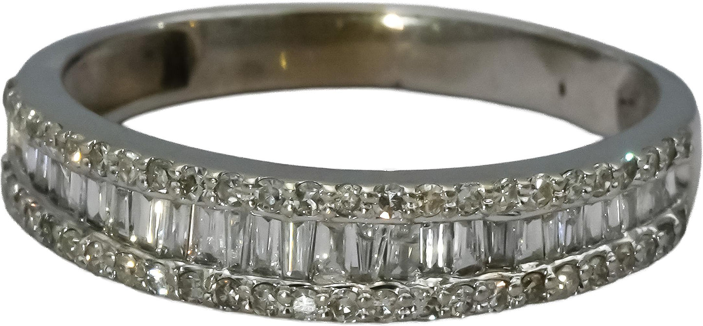 10k White Gold Round and Baguette Cut Diamond Band Ring 0.75CT Size 9.5
