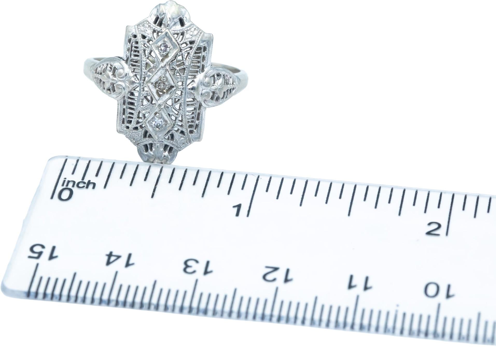 14k White Gold Jewelry Filigree Ring w/ 0.03CT Diamond Accents Size 9.5