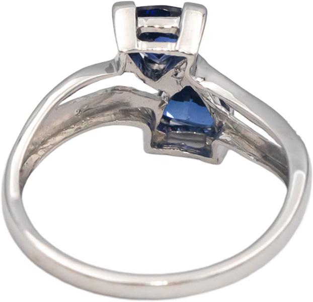 10k White Gold 1.0CT Synthetic Blue Sapphire and Diamond Ring Size 6.75