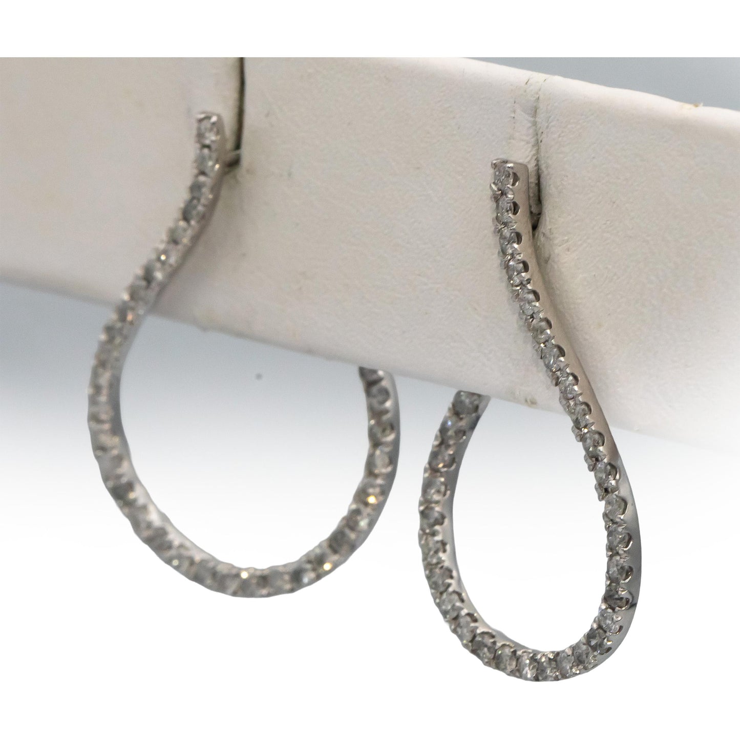 14k White Gold Round Prong Set Diamond Dangle Earrings 1.0CT