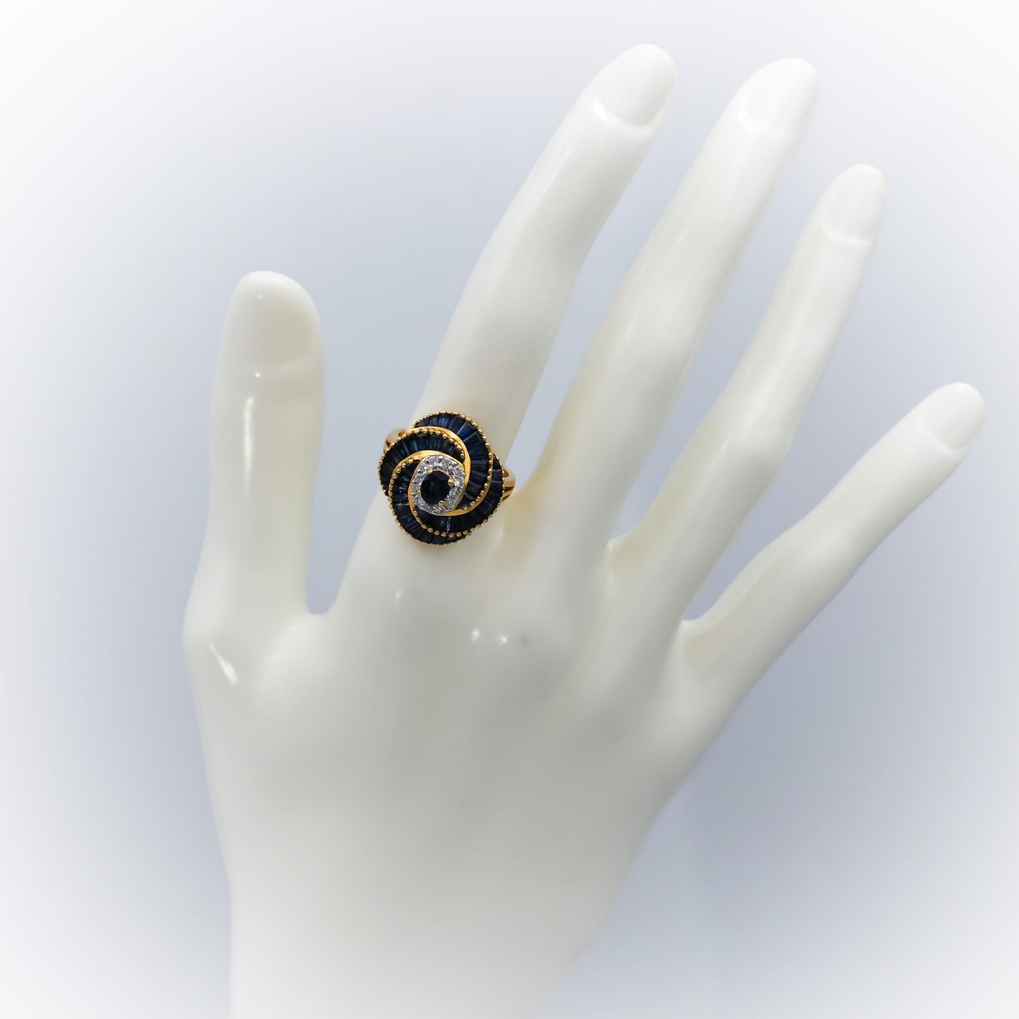 LE VIAN 18k Yellow Gold Diamond & Sapphire Spiral Cocktail Ring 3.20CT Size 6.25