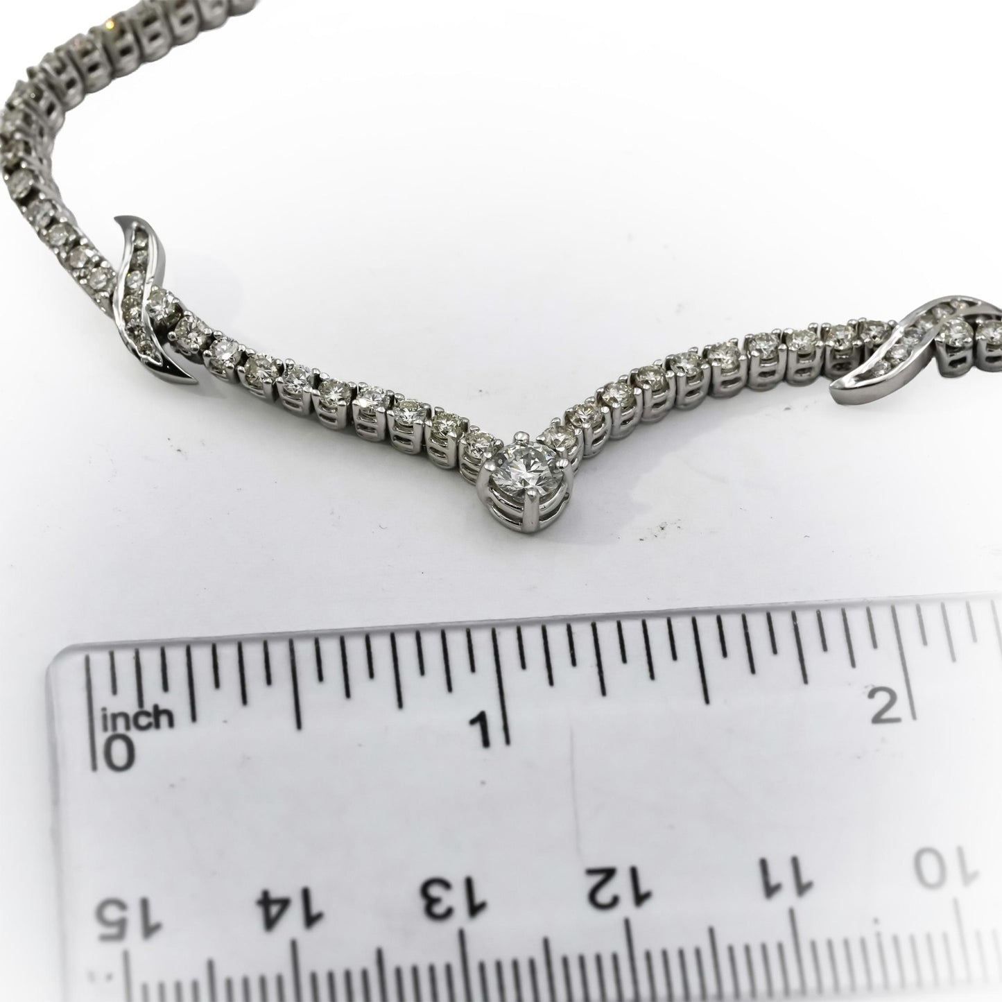 14k White Gold VS Round Diamond Formal Necklace 2.50CT