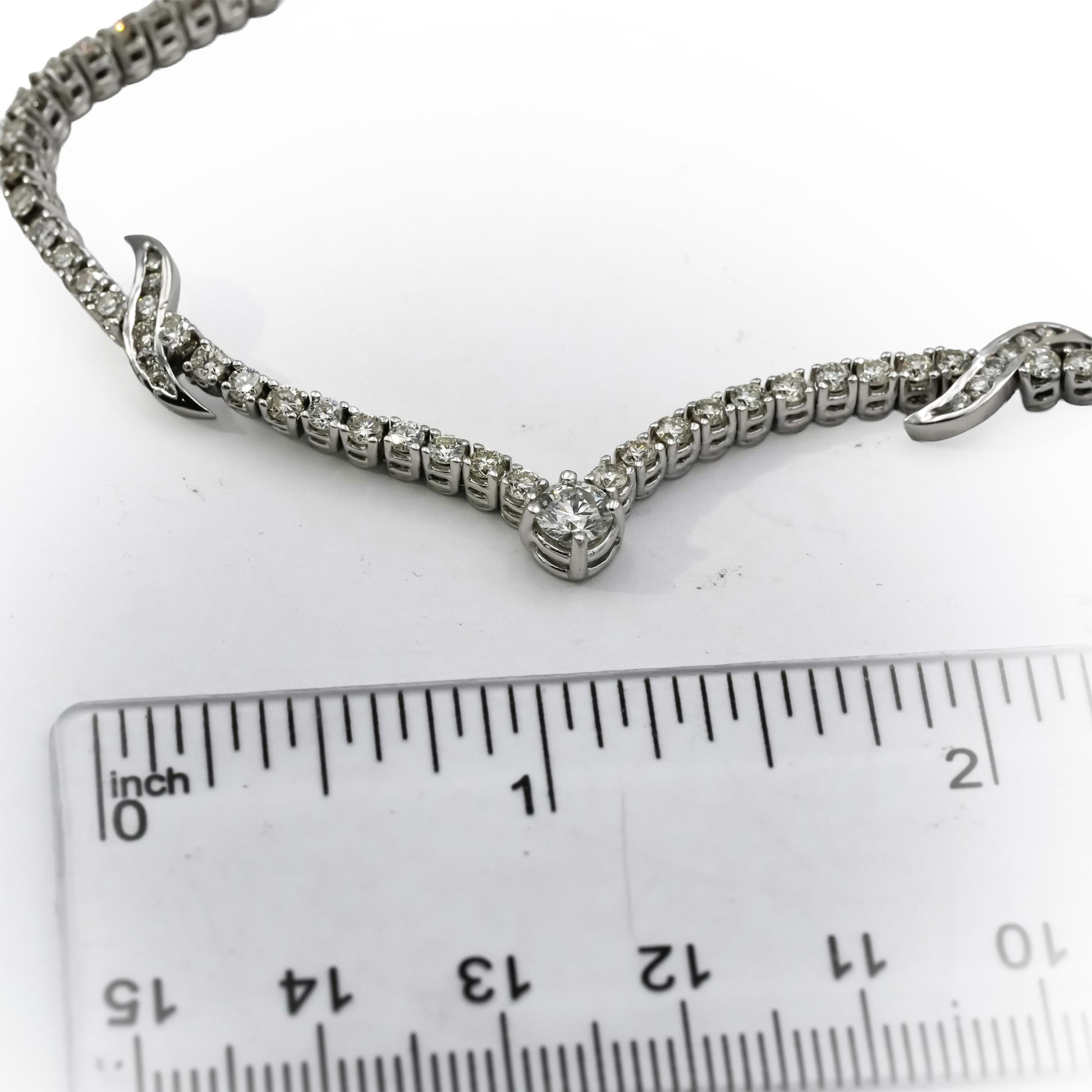 14k White Gold VS Round Diamond Formal Necklace 2.50CT