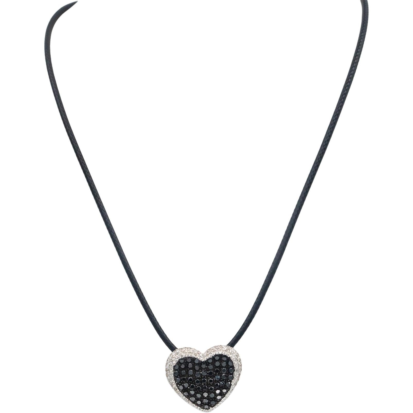 18k White Gold 1.50CT White and Black Diamond Cluster Heart Pendant Necklace