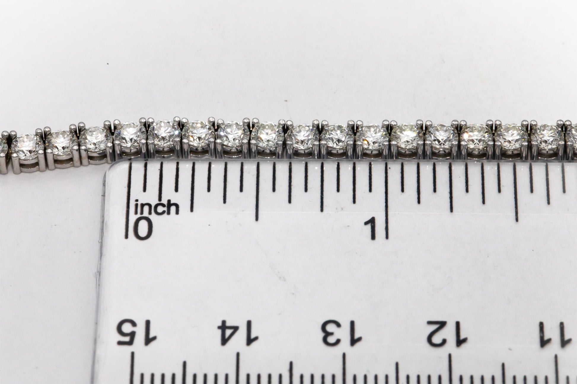 14k White Gold VS Round Cut Diamond Tennis Necklace 20.5" Long 20.52CT