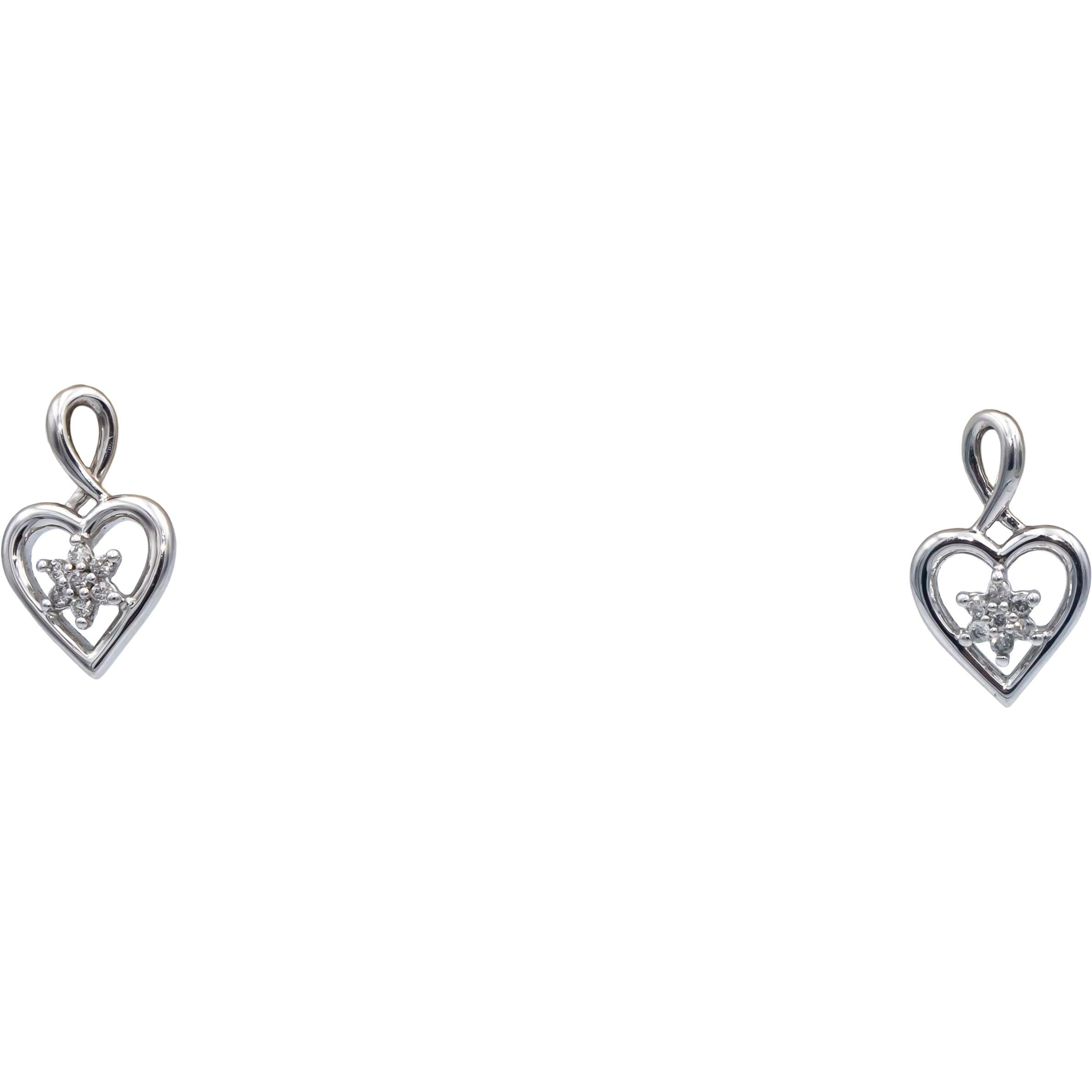 10k White Gold Jewelry Round Diamond Heart Stud Earrings 0.13CT