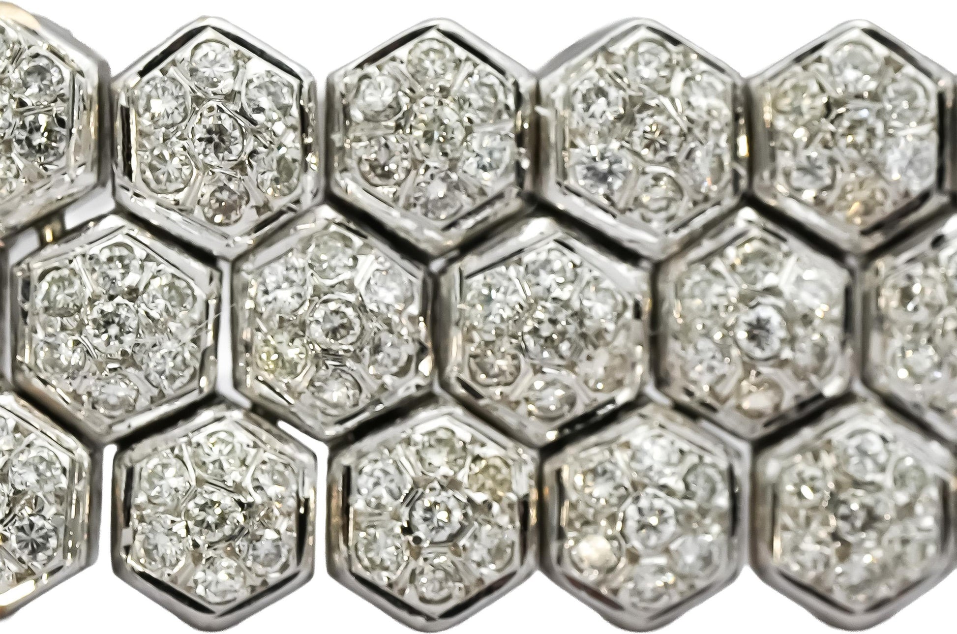 18k White Gold Round Diamond Hexagon Link Cluster 14.5mm Wide Bracelet 4.0CT