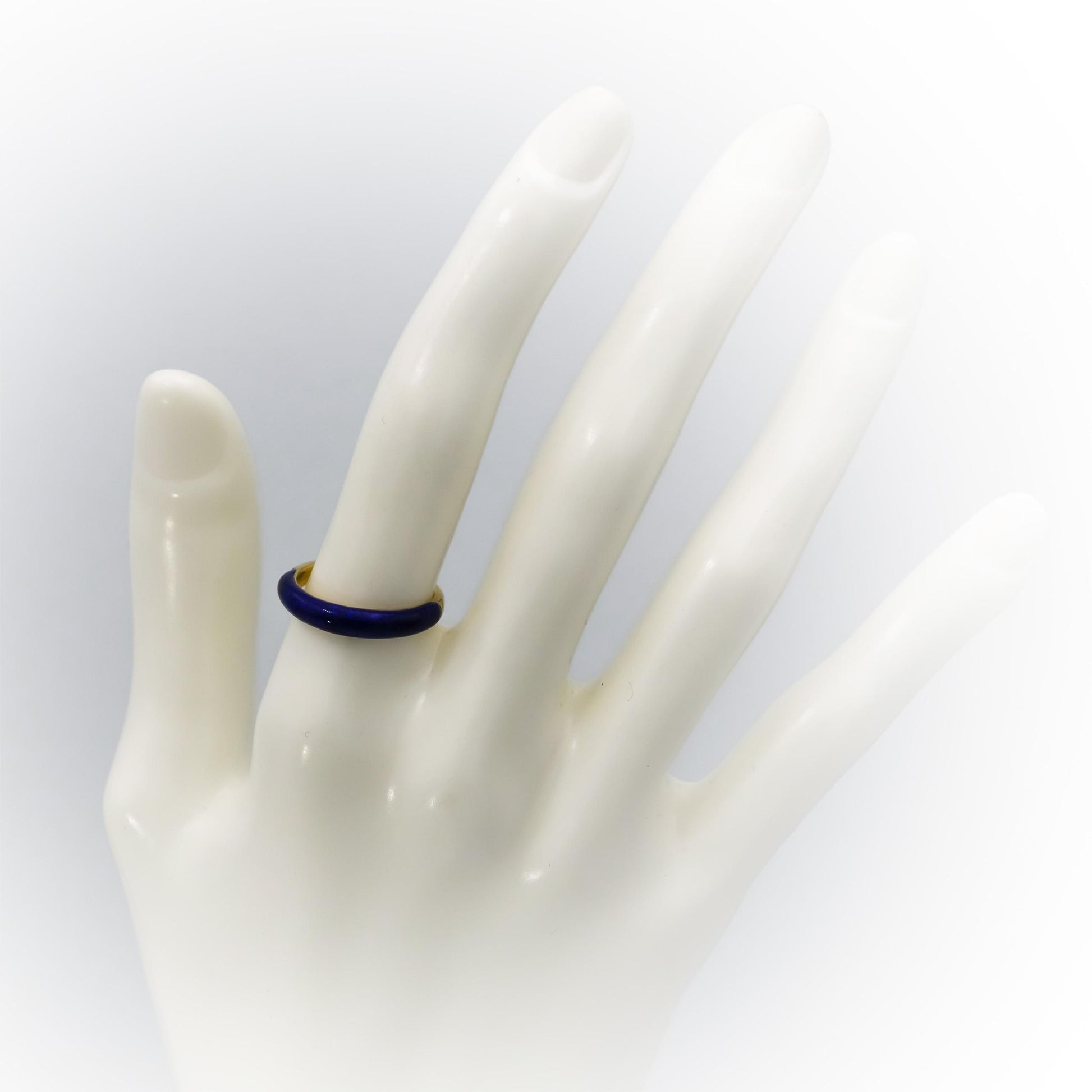 HIDALGO 18k Yellow Gold Blue Enamel Band Ring Size 6.25