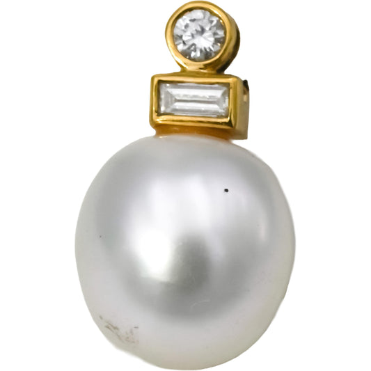 18k Yellow Gold VS Diamond and 11.0mm Pearl Pendant 0.15CT
