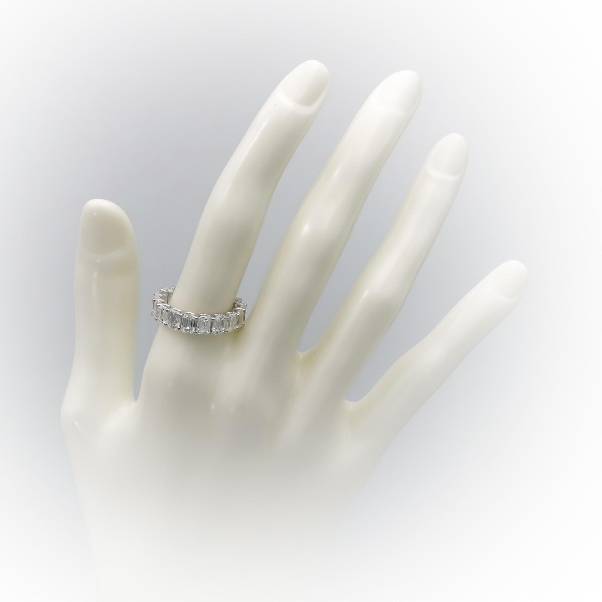 18k White Gold VS Emerald Cut Diamond Eternity Band Ring 6.89CT Size 7.25