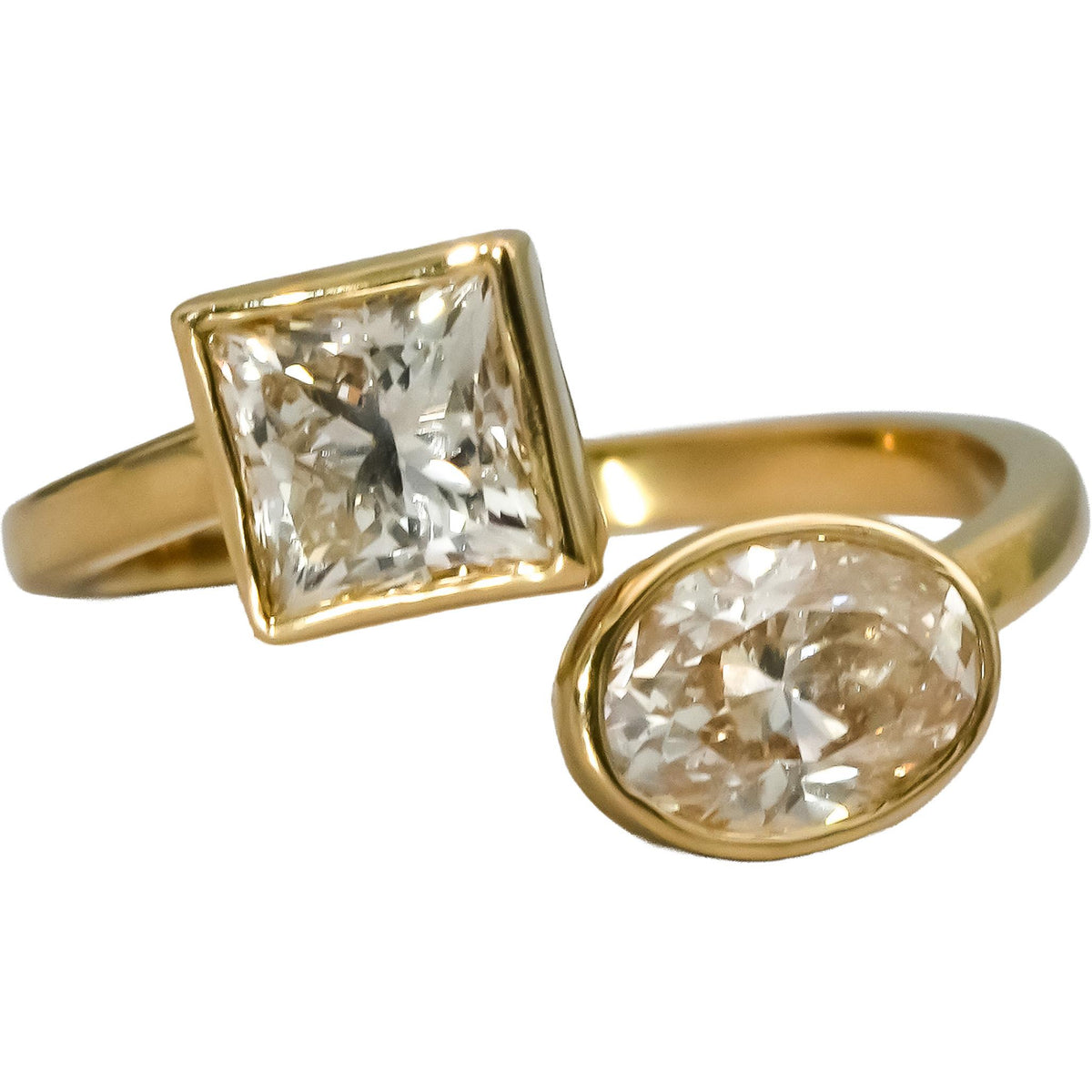 18k Yellow Gold VS Oval & Princess Cut Natural Diamond Bypass Ring 1.91CT Size 6